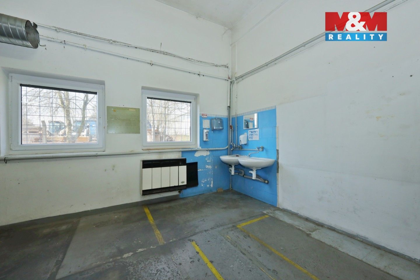 Pronájem komerčního prostoru 2200 m² - foto 16