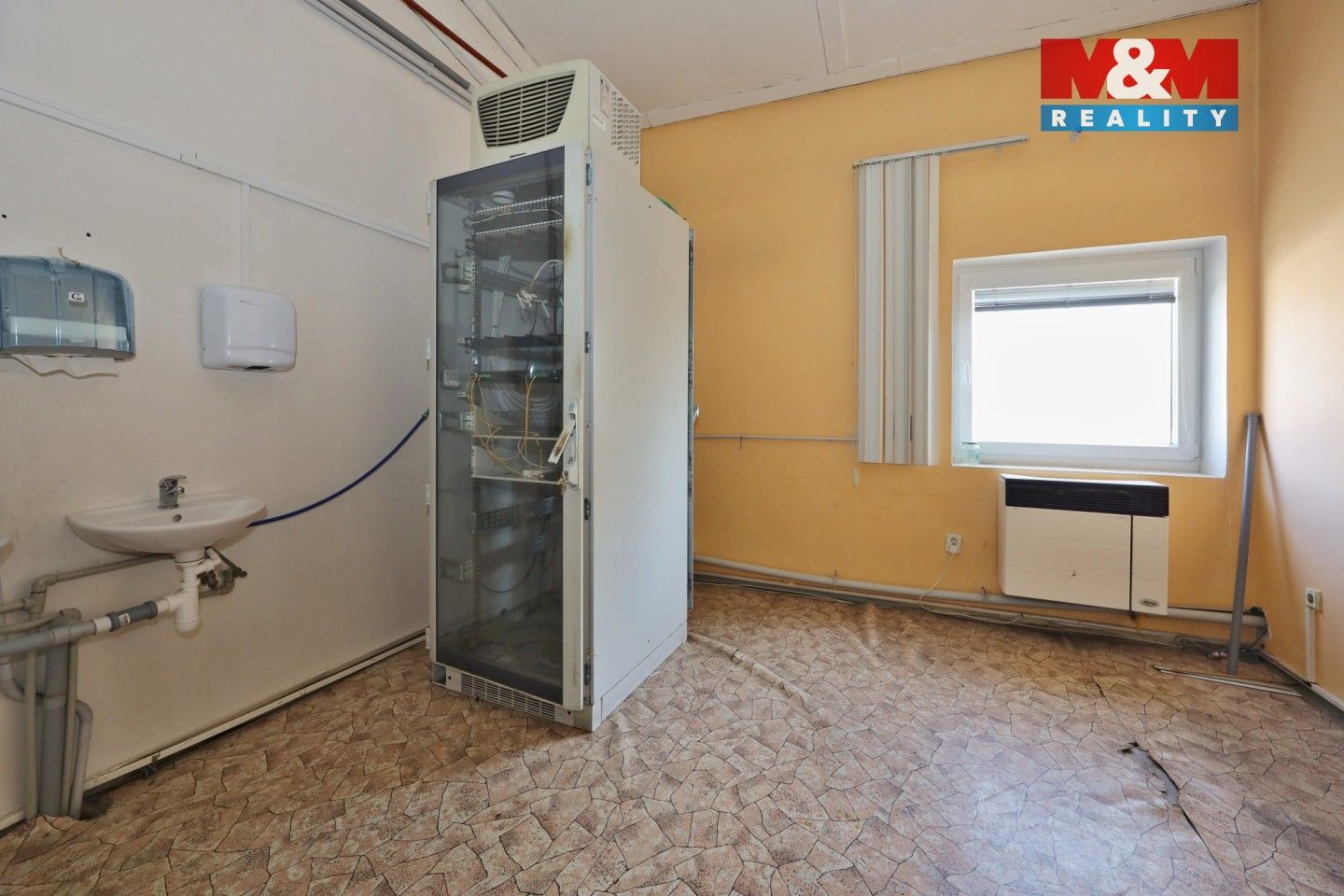 Pronájem komerčního prostoru 2200 m² - foto 21