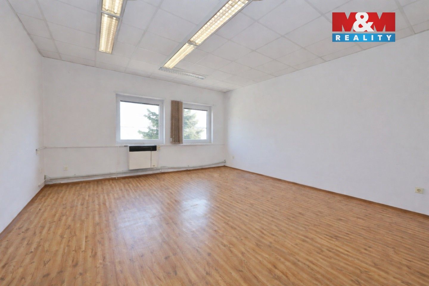 Pronájem komerčního prostoru 2200 m² - foto 26