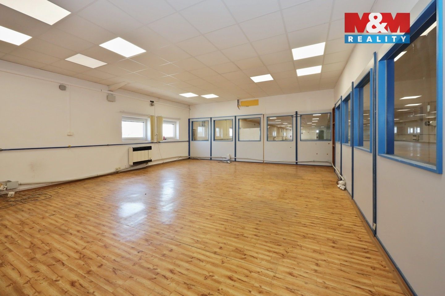 Pronájem komerčního prostoru 2200 m² - foto 27