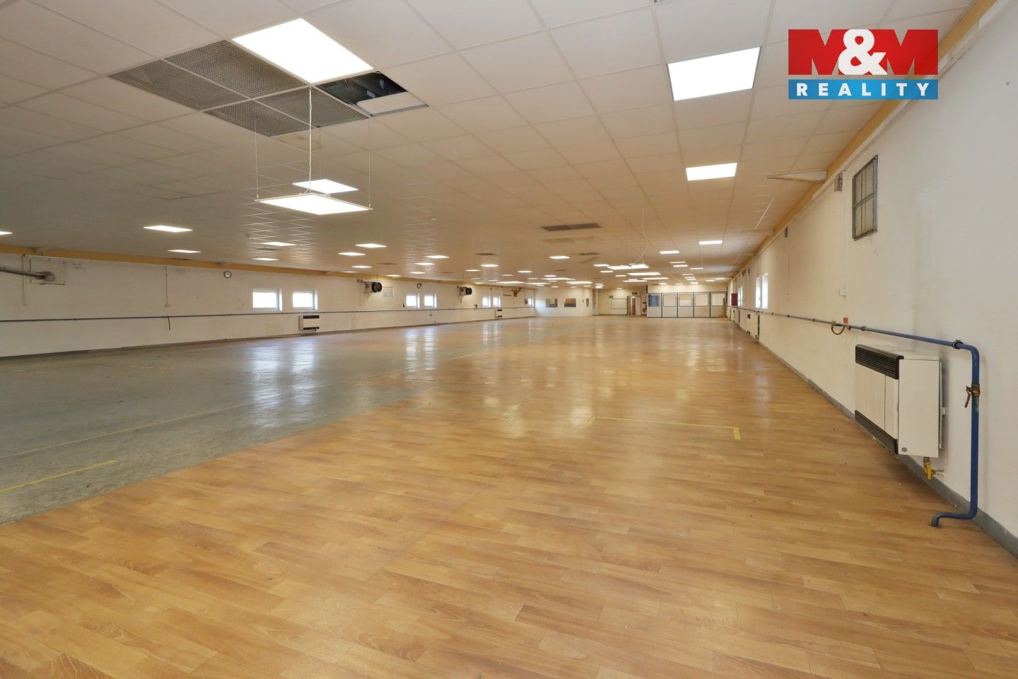 Pronájem komerčního prostoru 2200 m² - foto 29