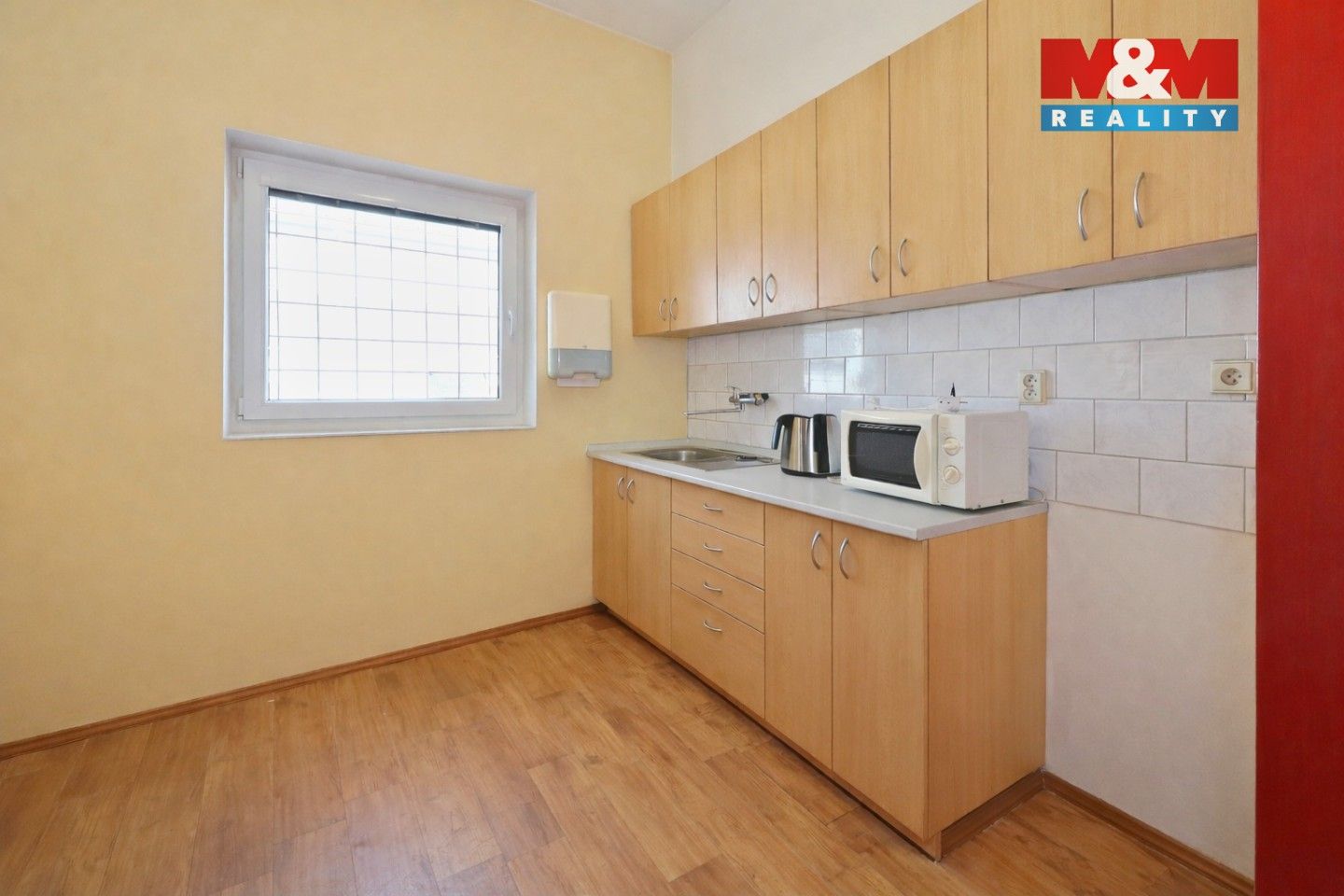 Pronájem komerčního prostoru 2200 m² - foto 25