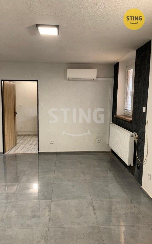 Pronájem bytu 1+1 54 m² - foto 5