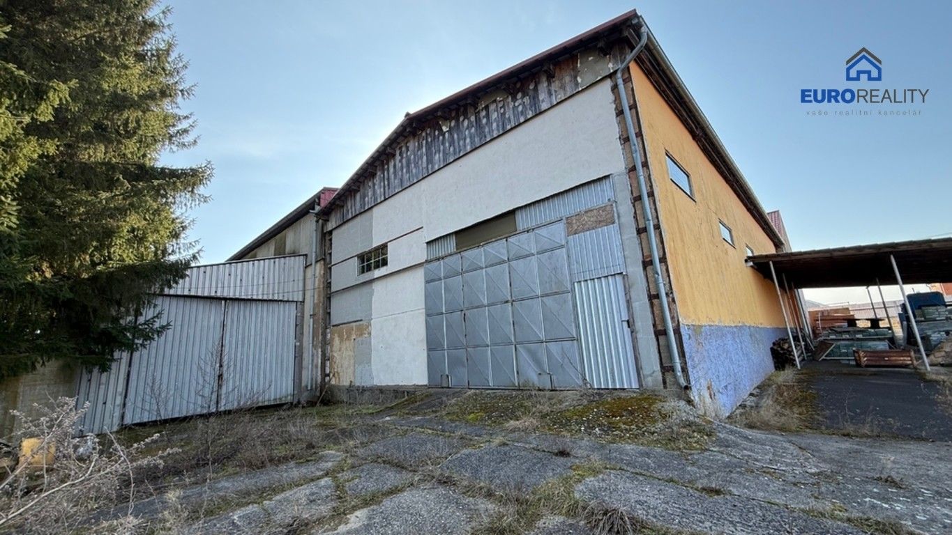 Prodej komerčního prostoru 10996 m² - foto 9