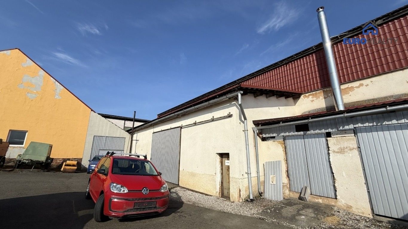 Prodej komerčního prostoru 10996 m² - foto 19