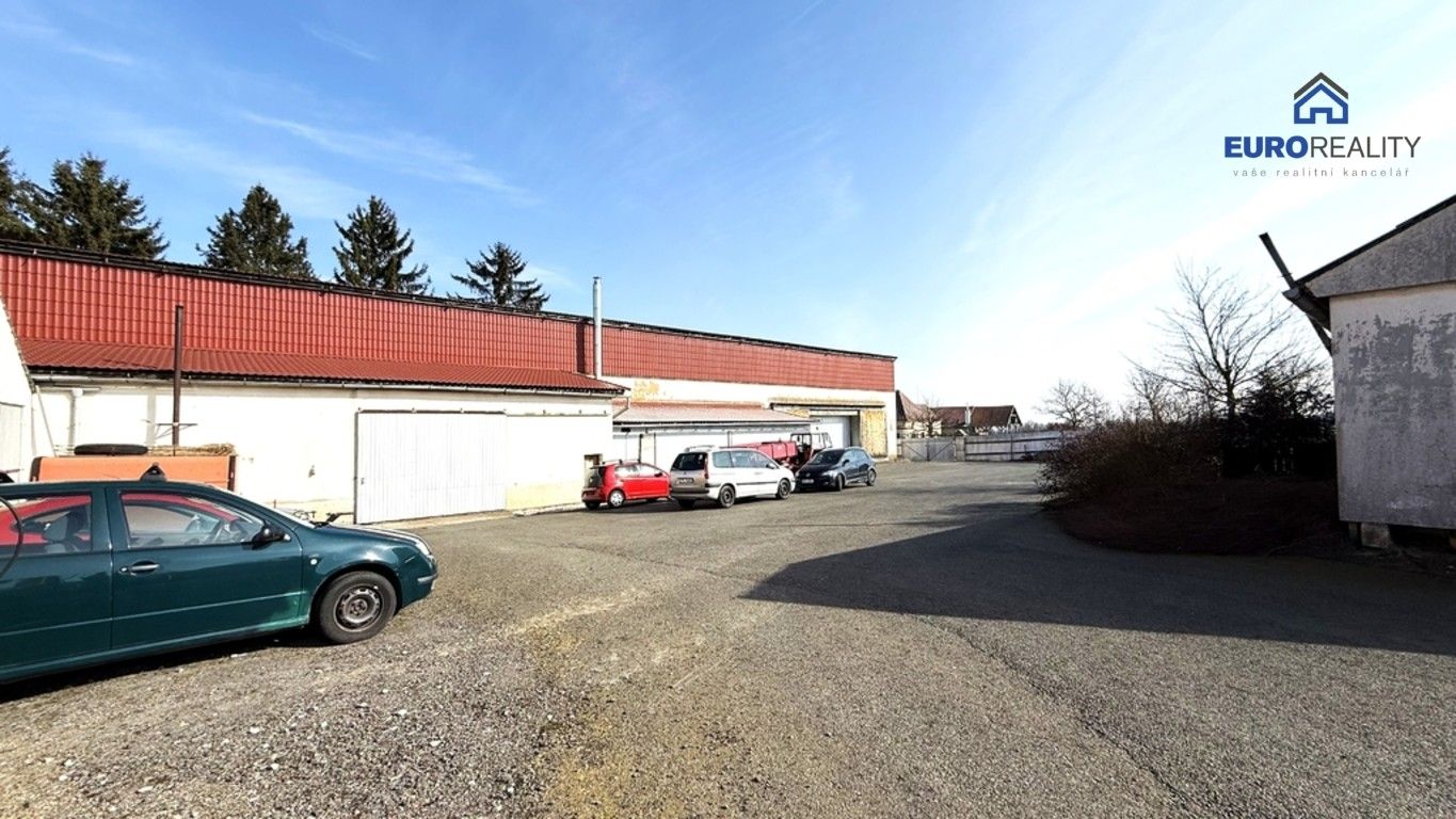 Prodej komerčního prostoru 10996 m² - foto 20