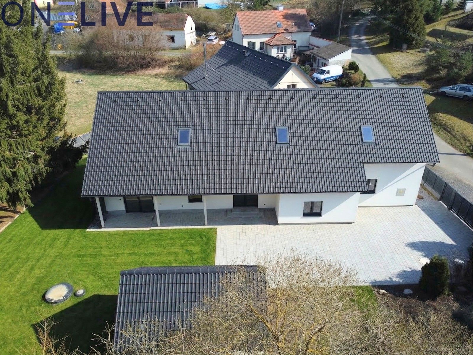 Prodej domu 180 m² - foto 1
