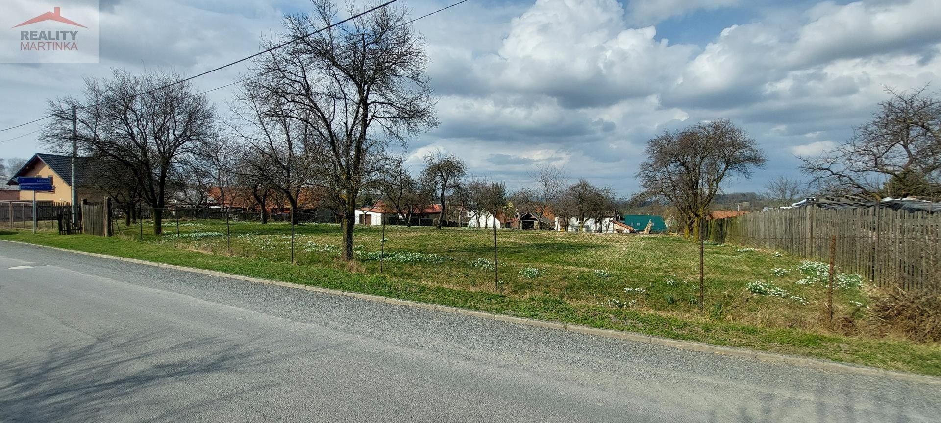 Prodej pozemku 1563 m² - foto 2