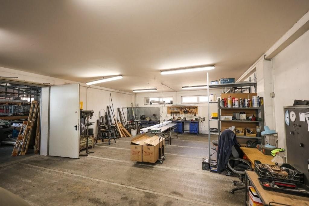 Prodej komerčního prostoru 1871 m² - foto 13