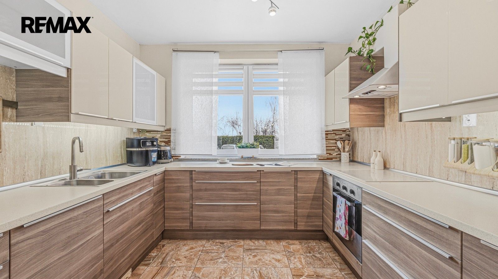 Prodej domu 213 m² - foto 4