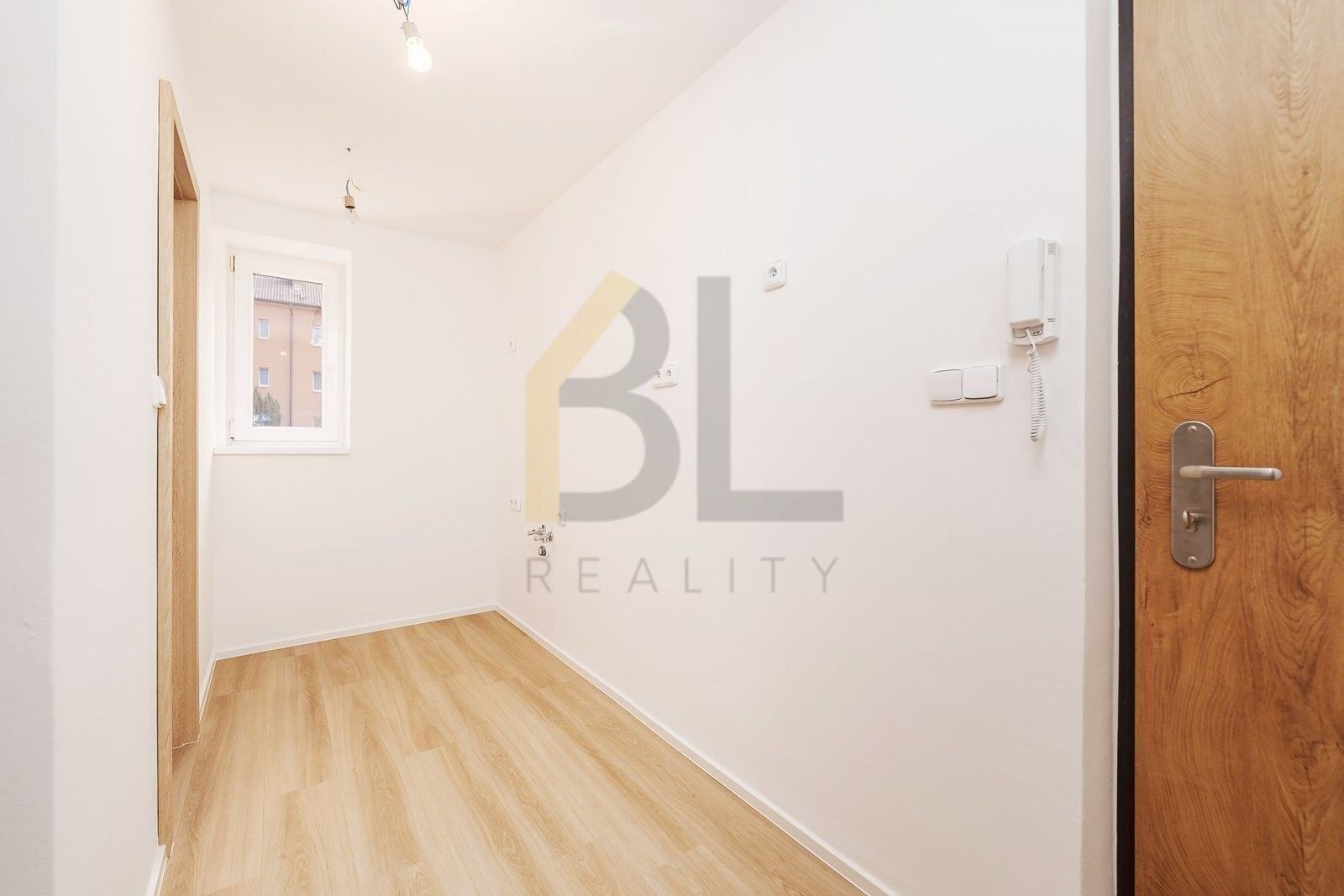 Prodej bytu 3+kk 55 m² - foto 9