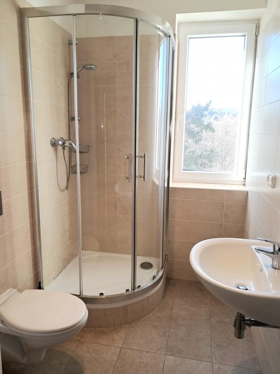 Pronájem bytu 1+kk 34 m² - foto 5