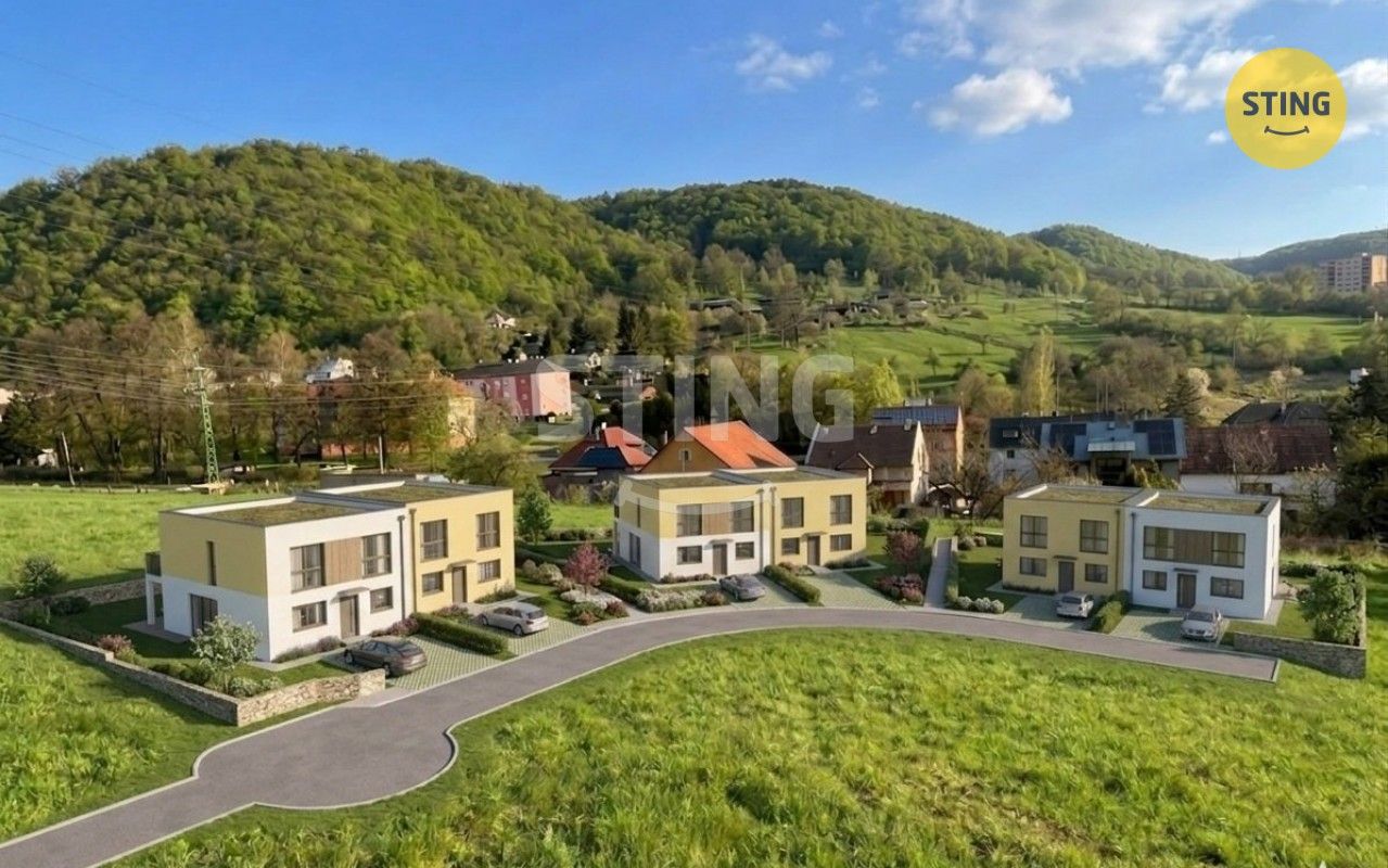 Prodej pozemku 8439 m² - foto 1