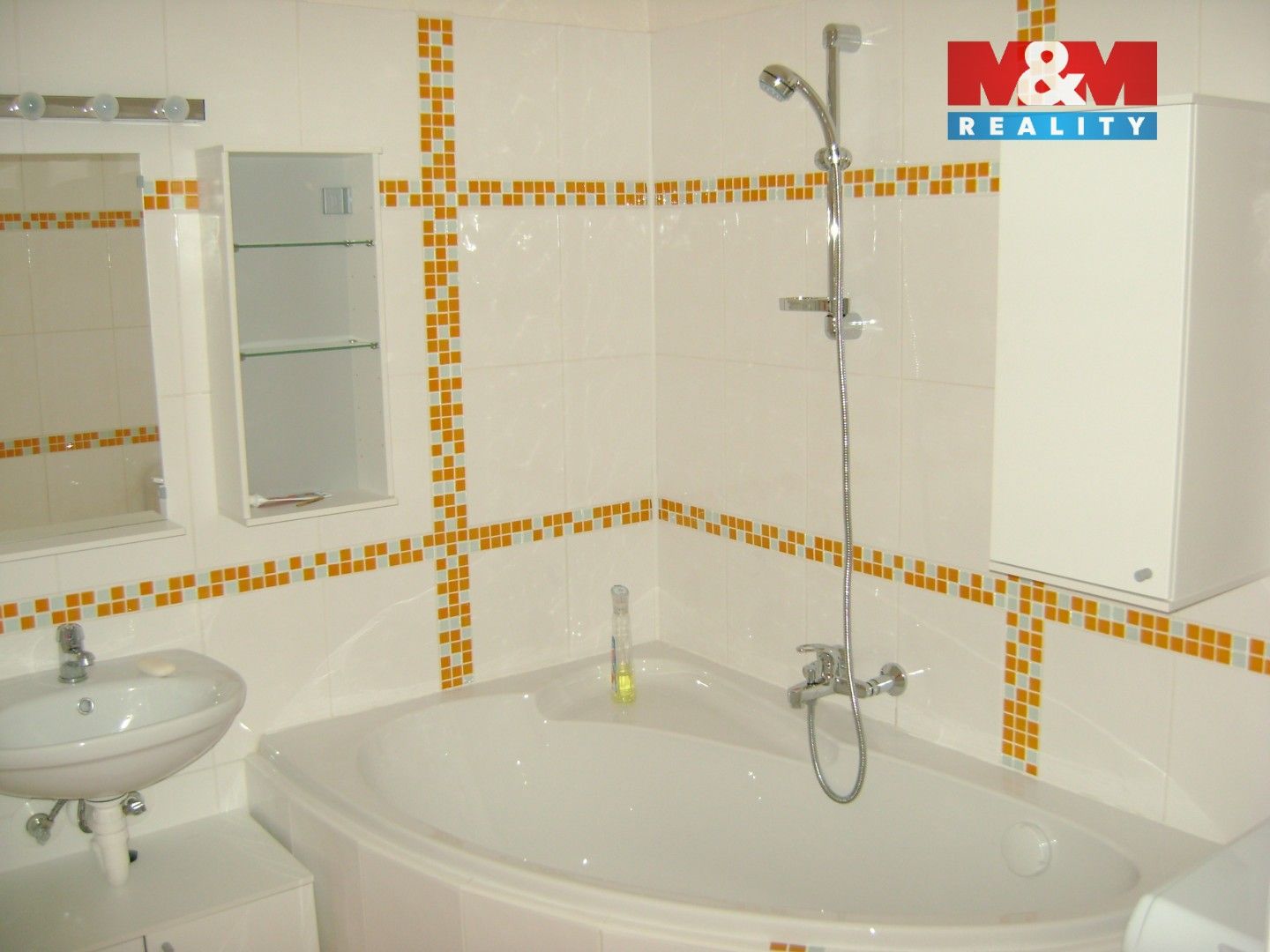 Prodej bytu 1+1 42 m² - foto 1