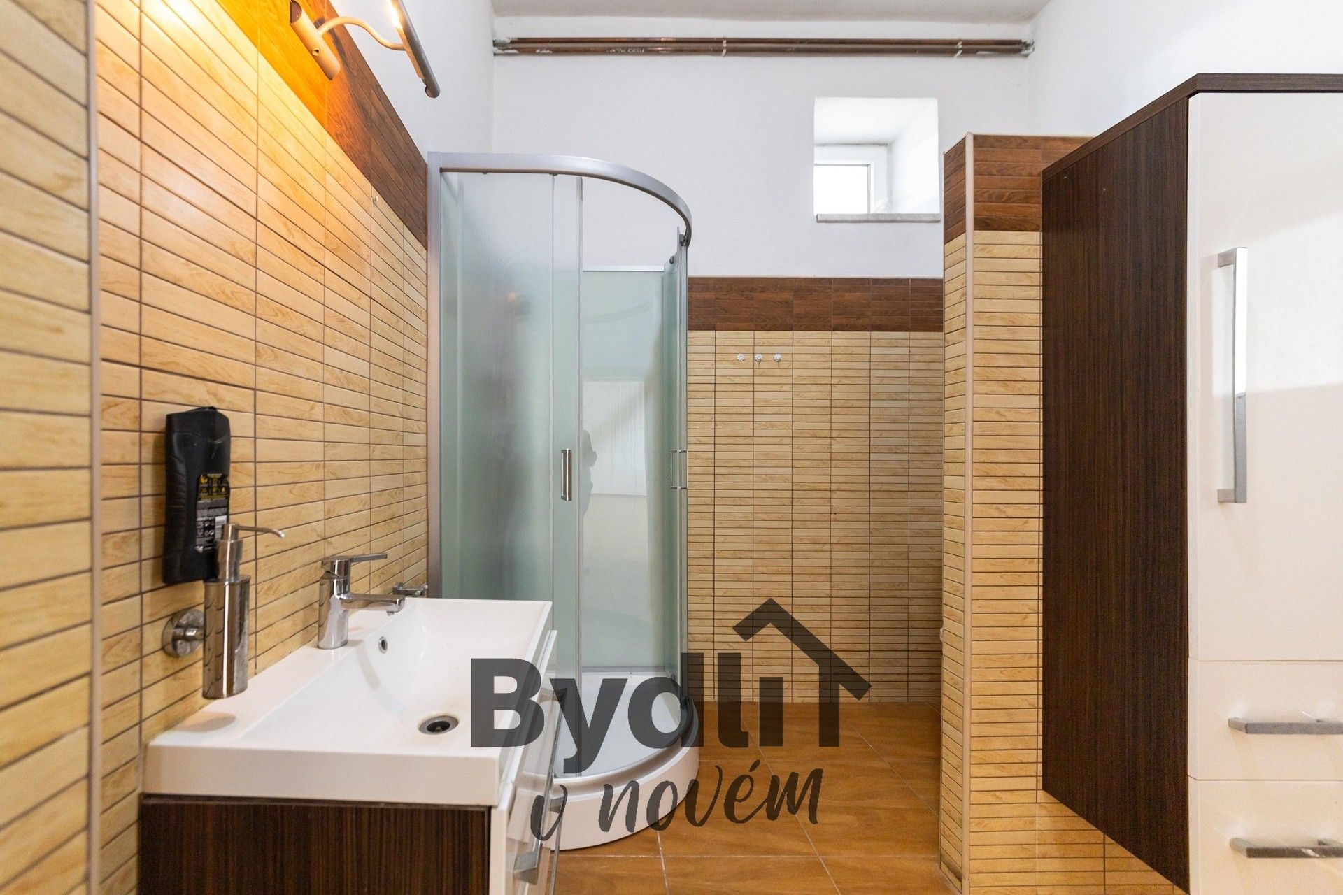 Prodej komerčního prostoru 277 m² - foto 9