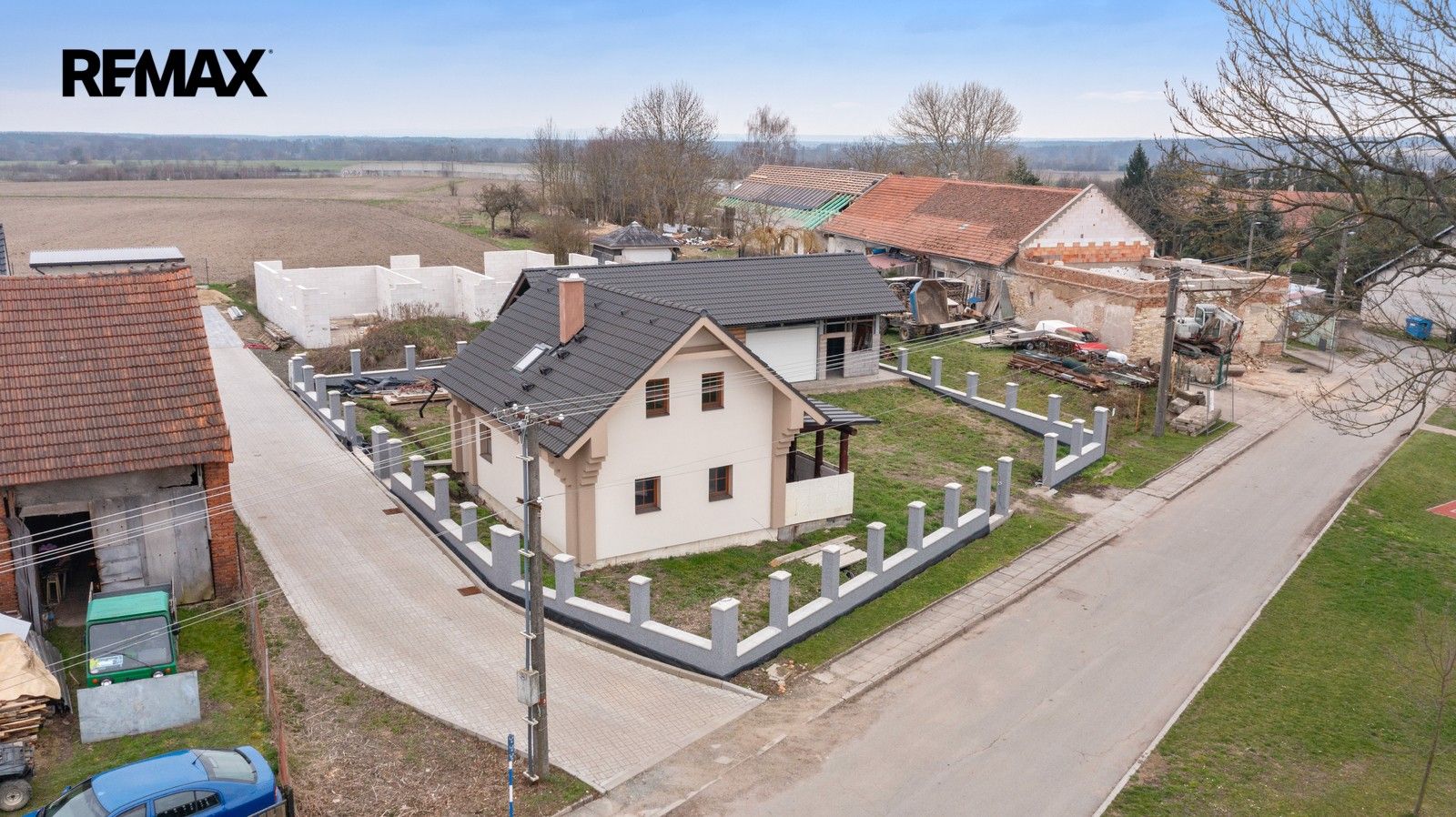 Prodej domu 177 m² - foto 1