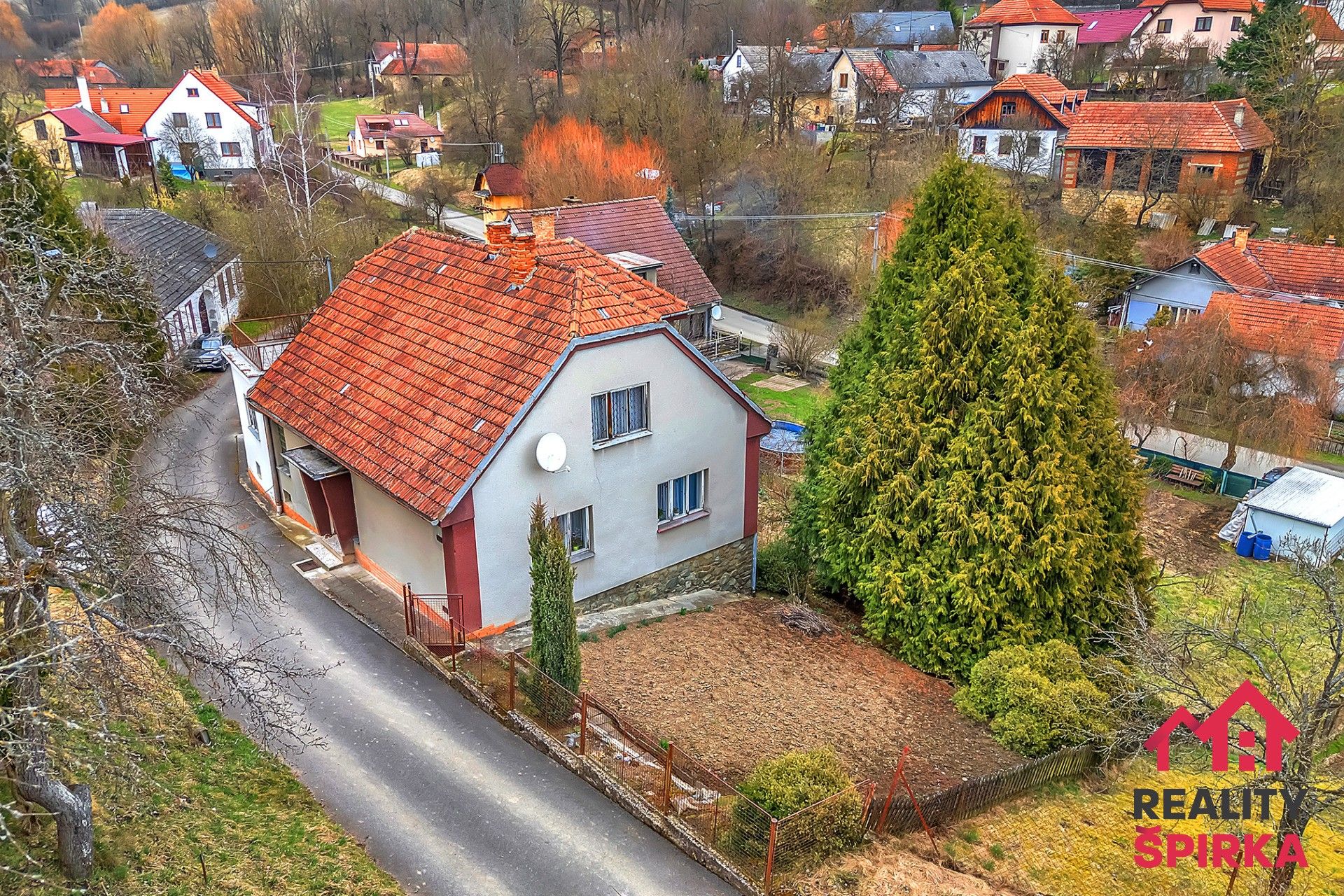 Prodej domu 165 m² - foto 2