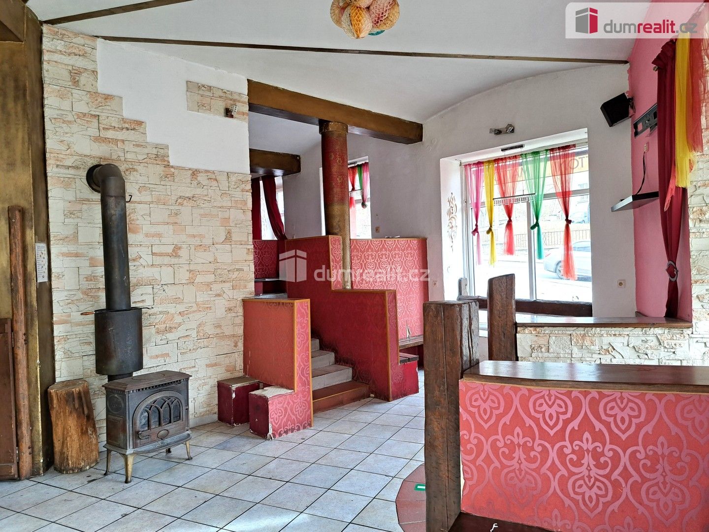Prodej komerčního prostoru 126 m² - foto 3
