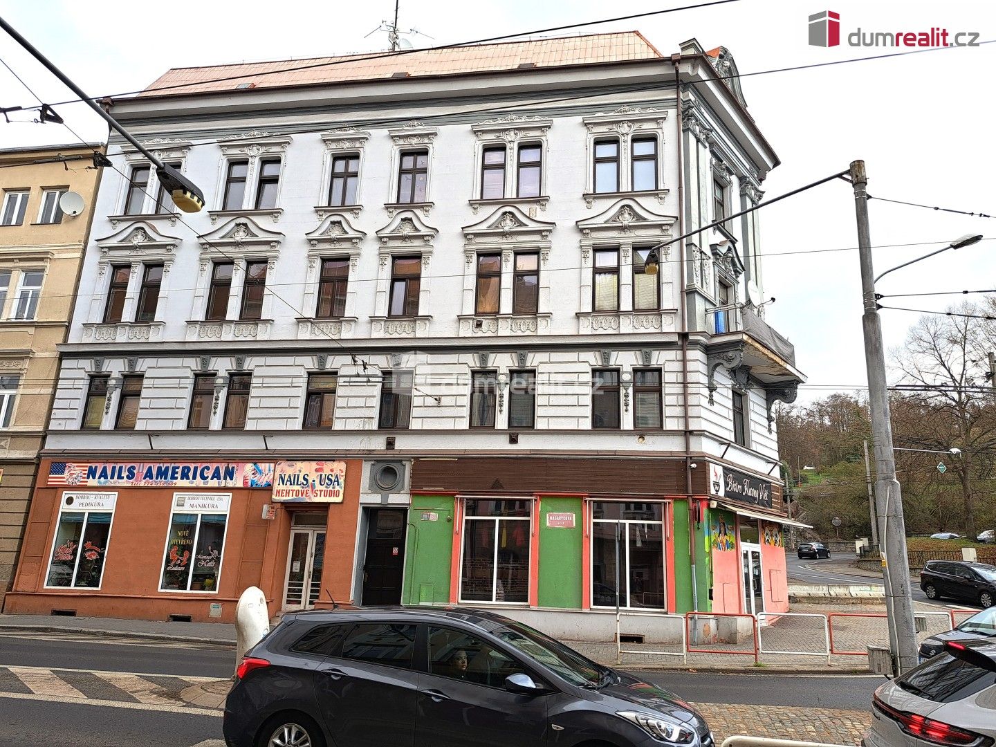 Prodej komerčního prostoru 126 m² - foto 1