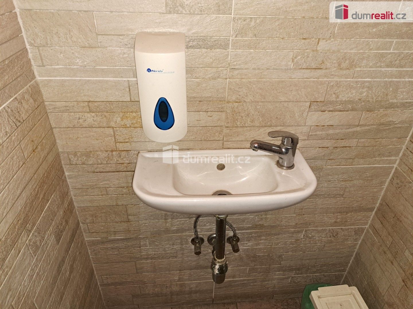 Prodej komerčního prostoru 126 m² - foto 13