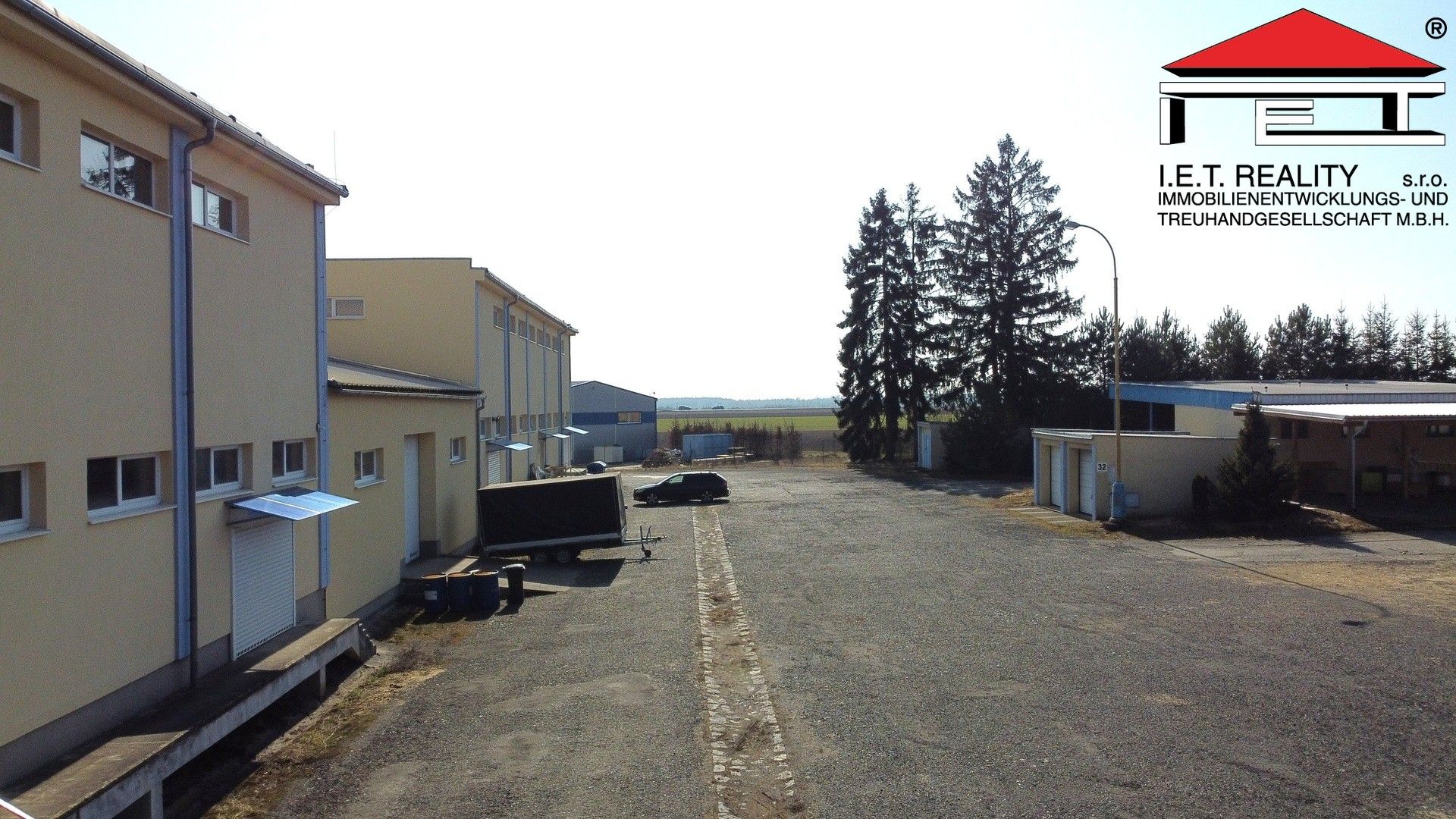 Prodej komerčního prostoru 3500 m² - foto 7