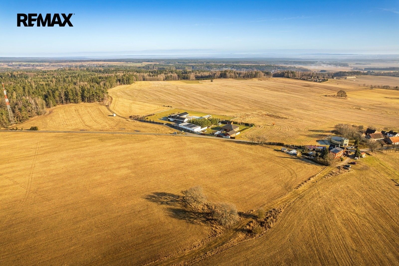 Prodej pozemku 8962 m² - foto 5