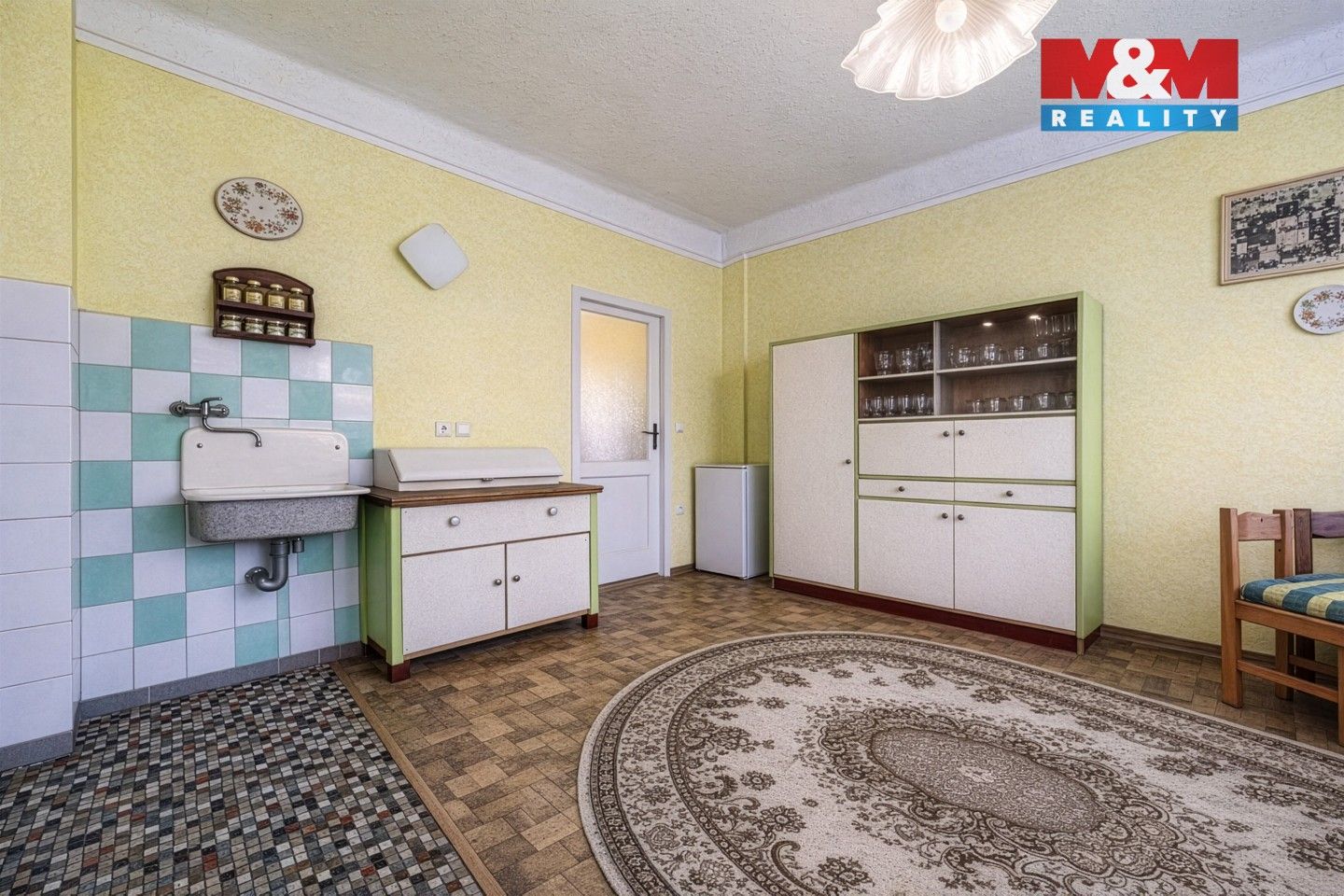 Prodej nemovitosti 161 m² - foto 4