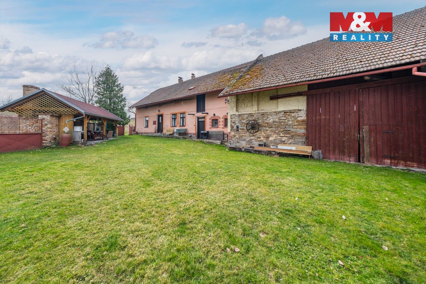 Prodej nemovitosti 161 m² - foto 6