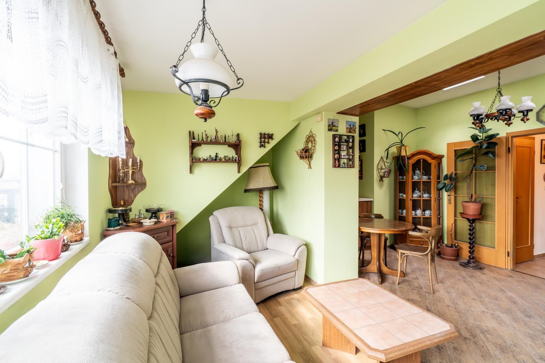 Prodej bytu 4+kk 74 m² - foto 1