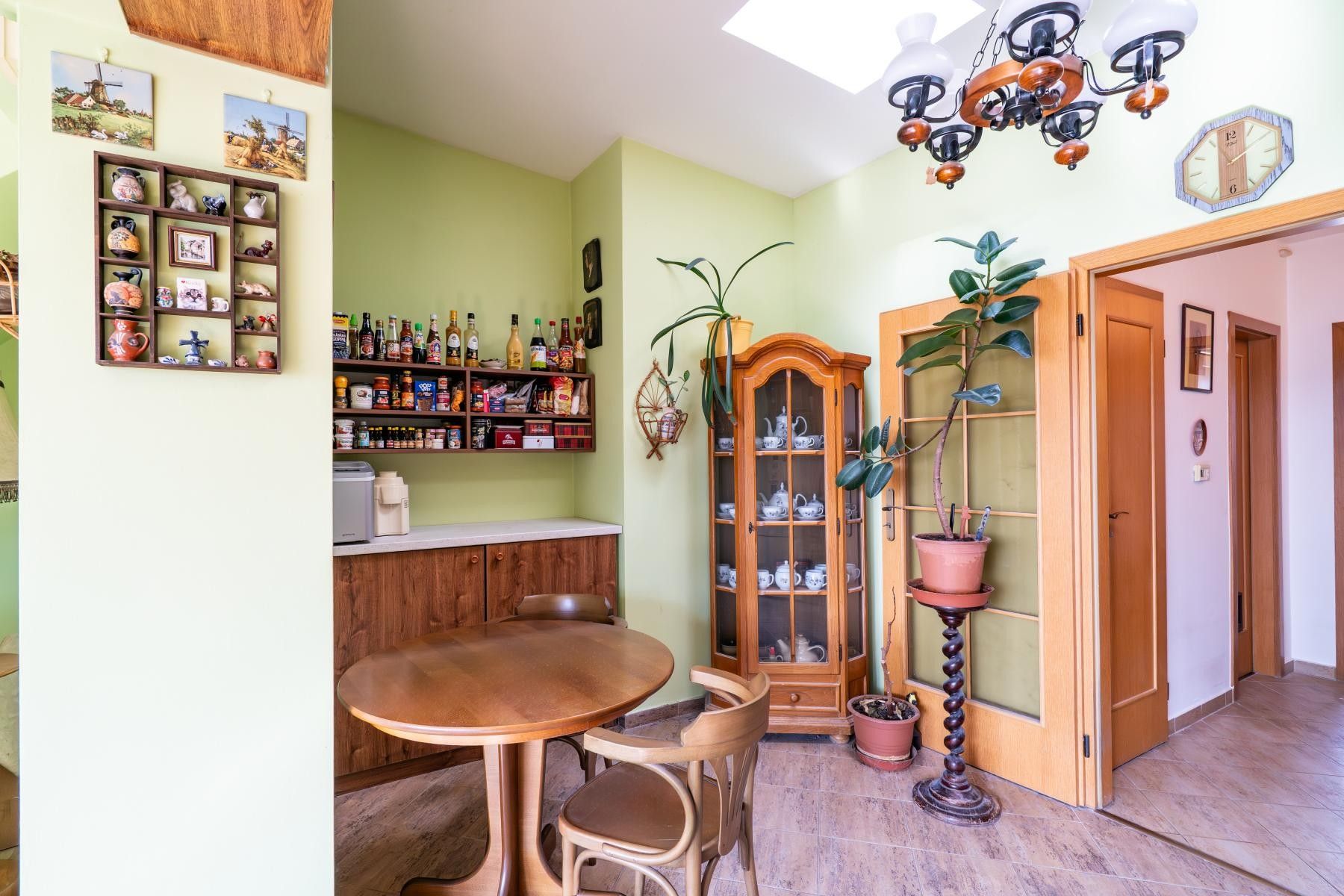 Prodej bytu 4+kk 74 m² - foto 4