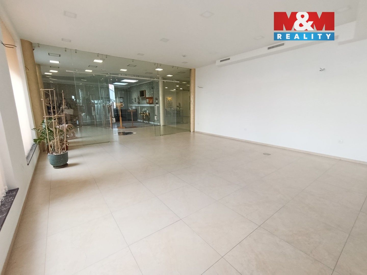 Pronájem komerčního prostoru 38 m² - foto 5