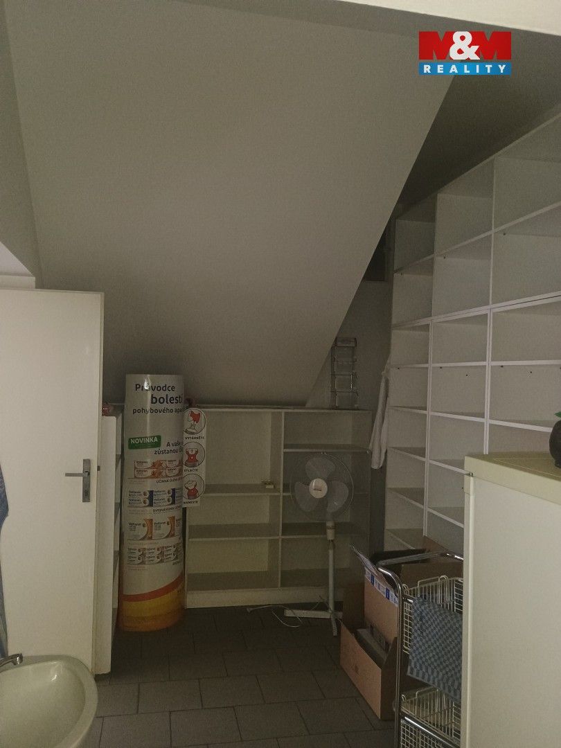 Pronájem komerčního prostoru 270 m² - foto 7