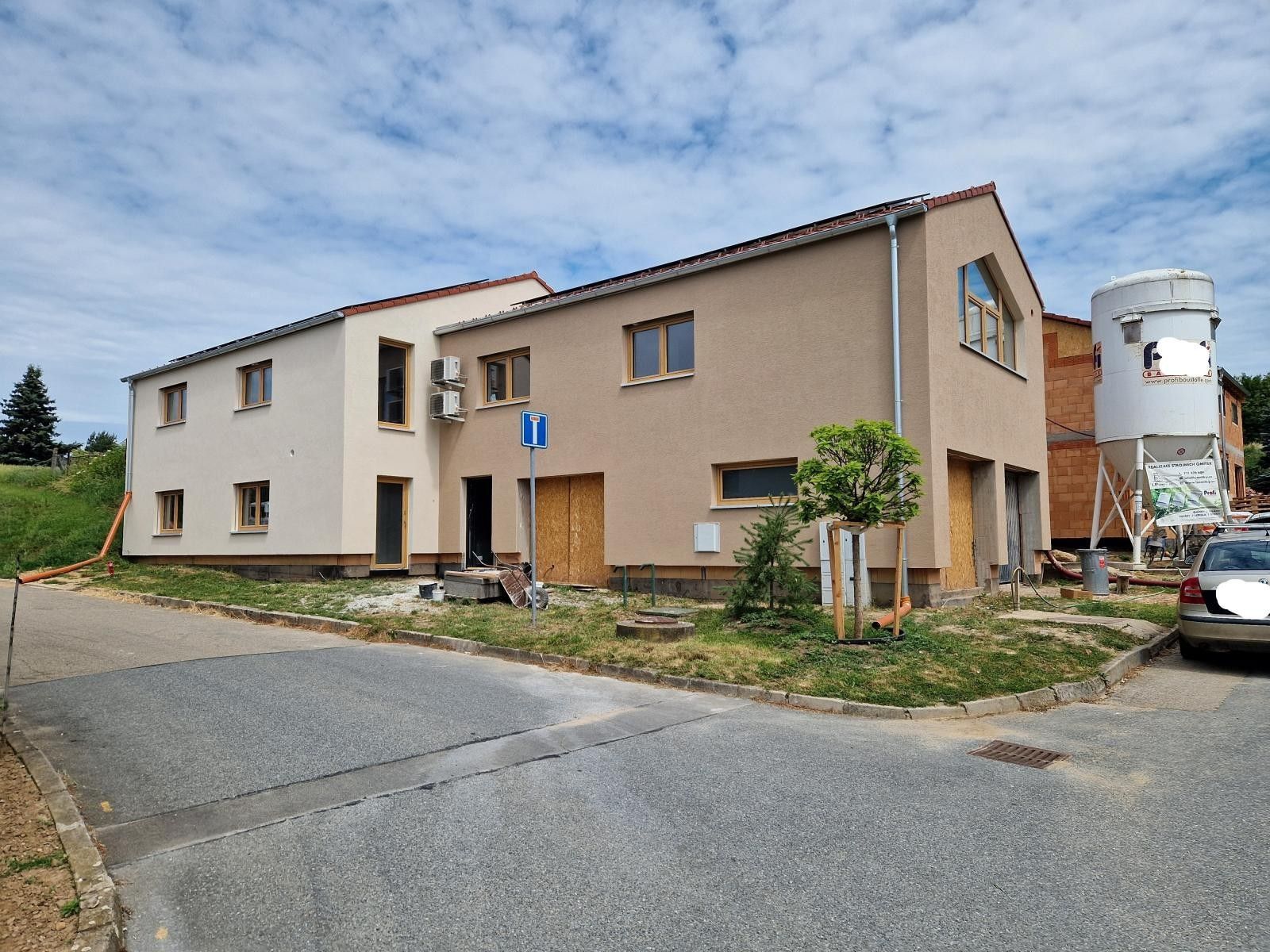 Prodej bytu 3+kk 81 m² - foto 1