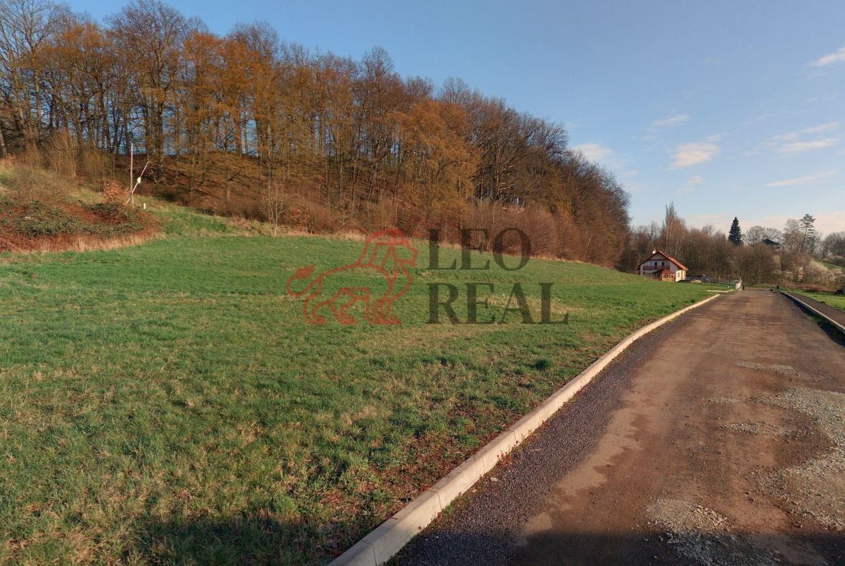Prodej pozemku 1100 m² - foto 9