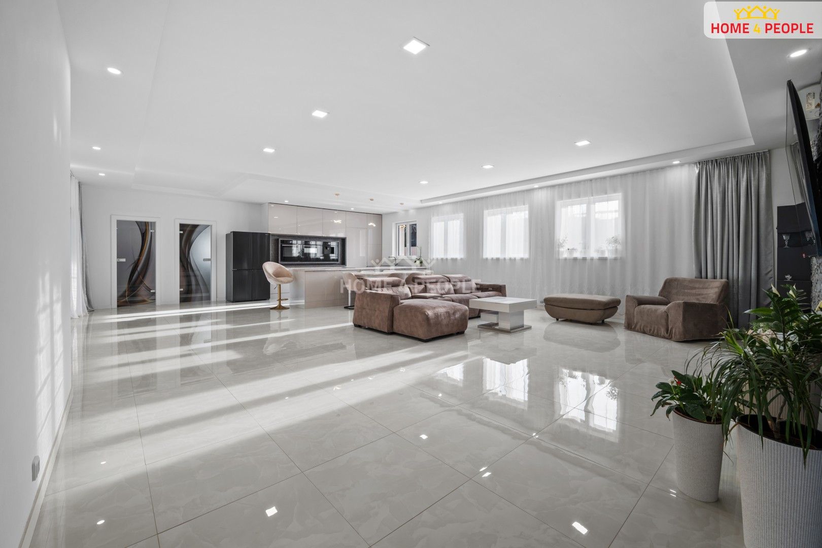 Prodej nemovitosti 166 m² - foto 11