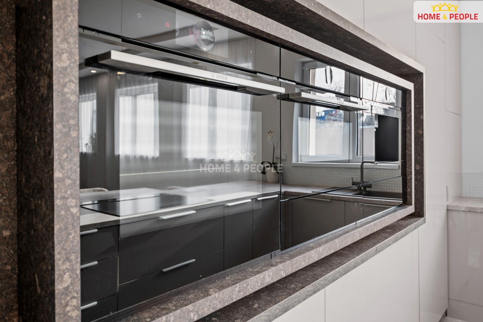 Prodej nemovitosti 166 m² - foto 14