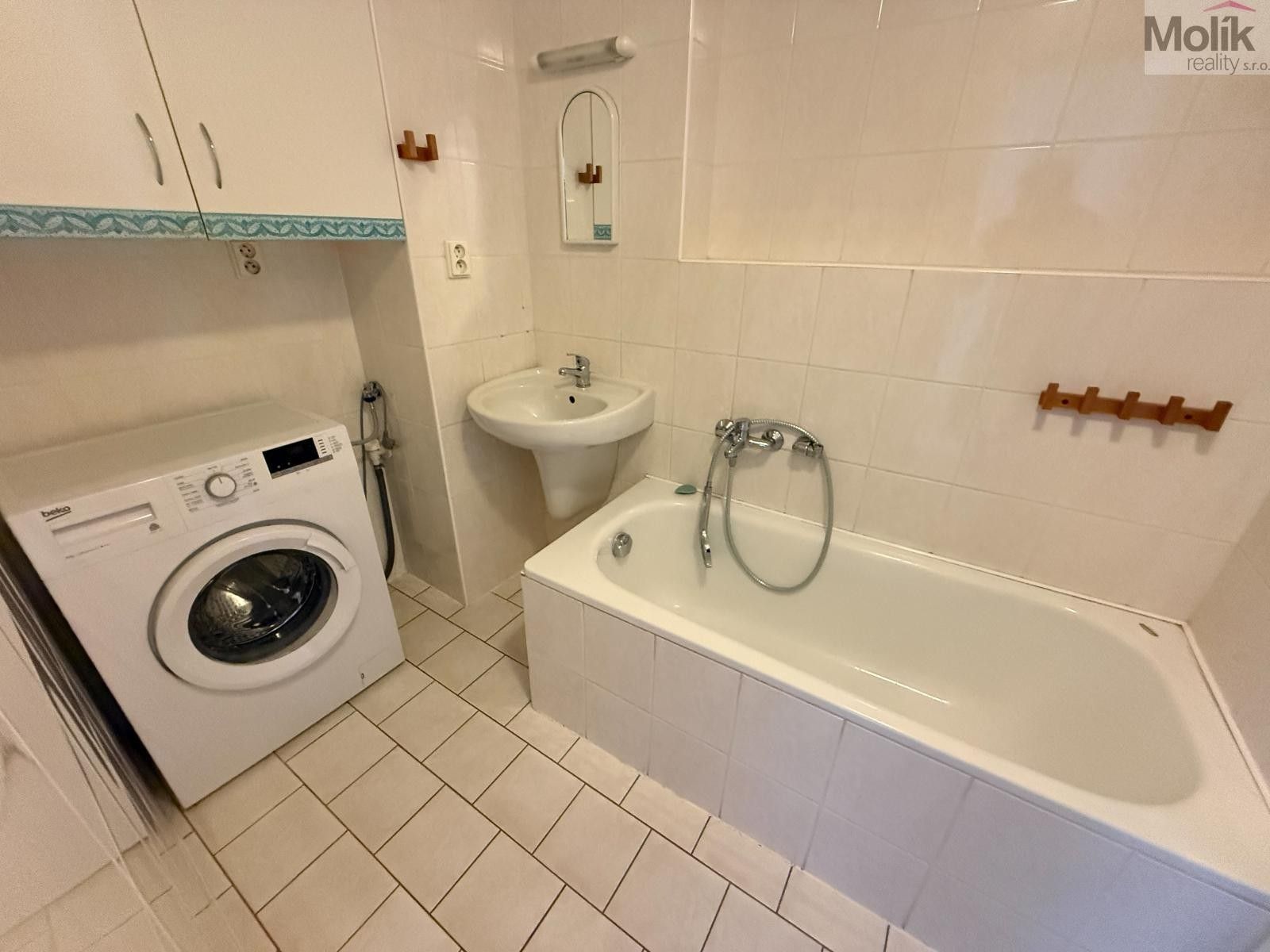 Pronájem bytu 2+1 52 m² - foto 8