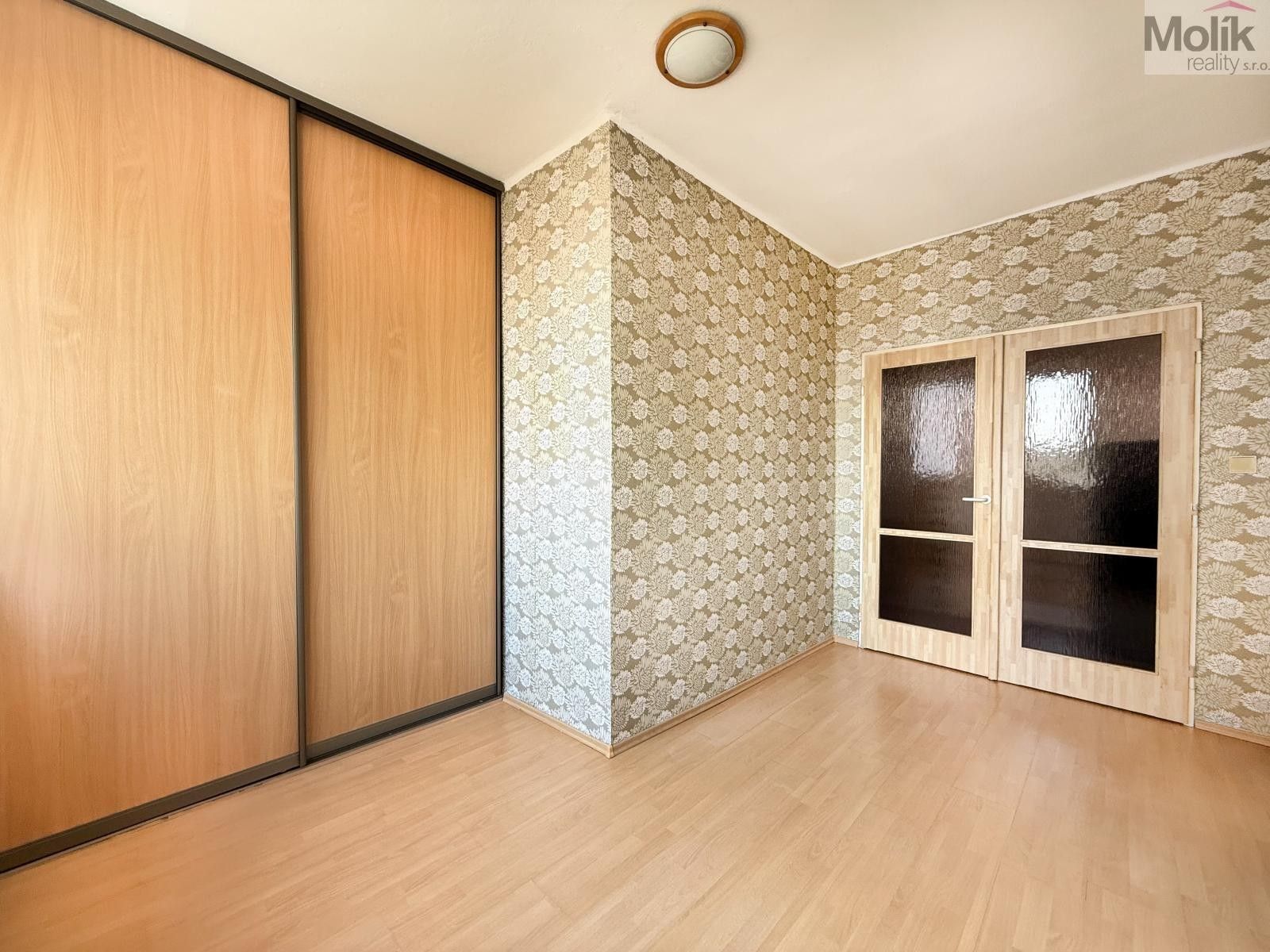 Pronájem bytu 2+1 52 m² - foto 13