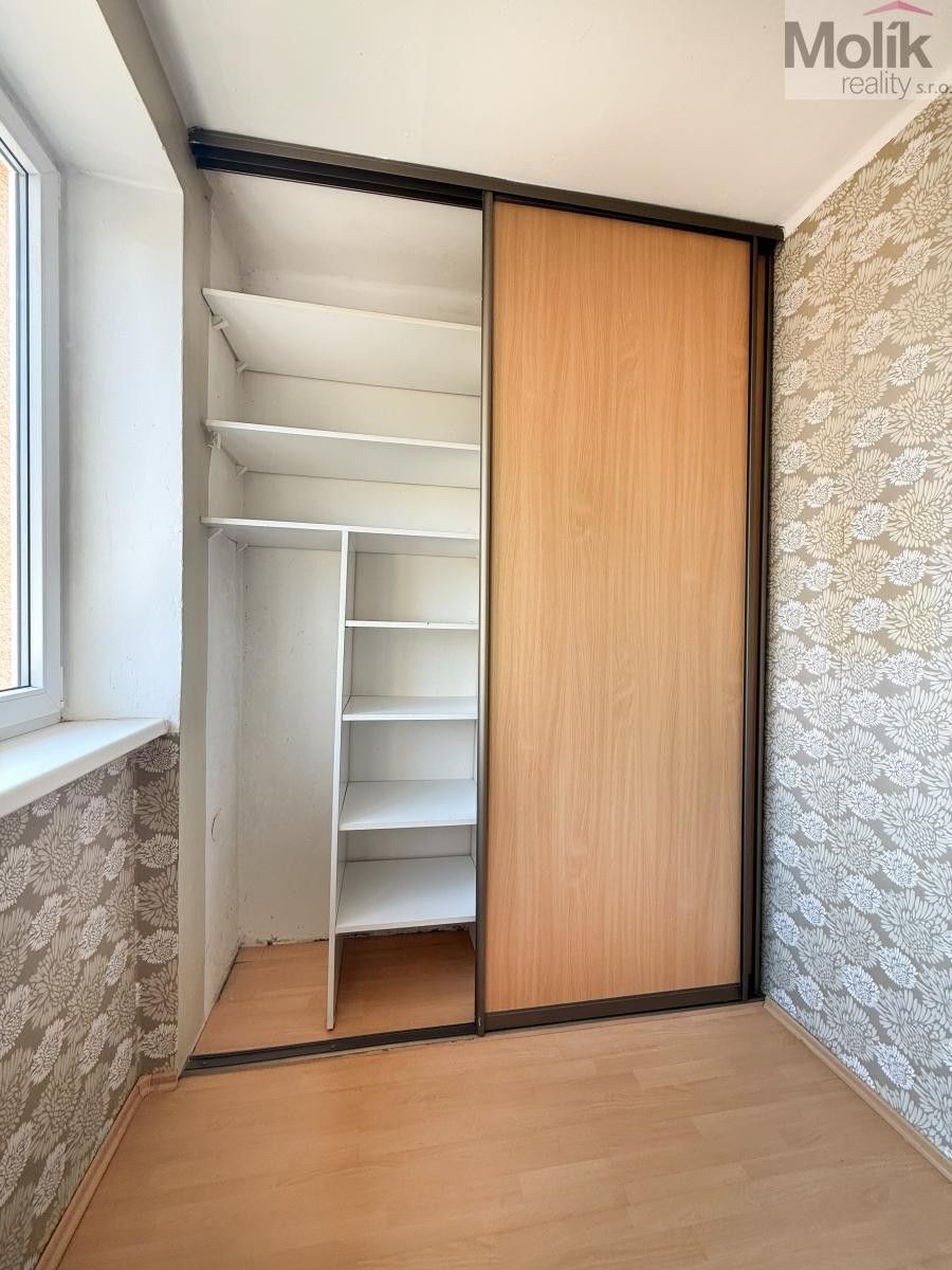 Pronájem bytu 2+1 52 m² - foto 14