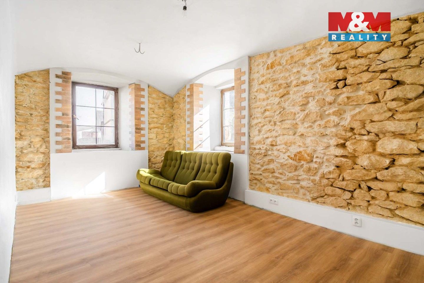 Prodej domu 300 m² - foto 2