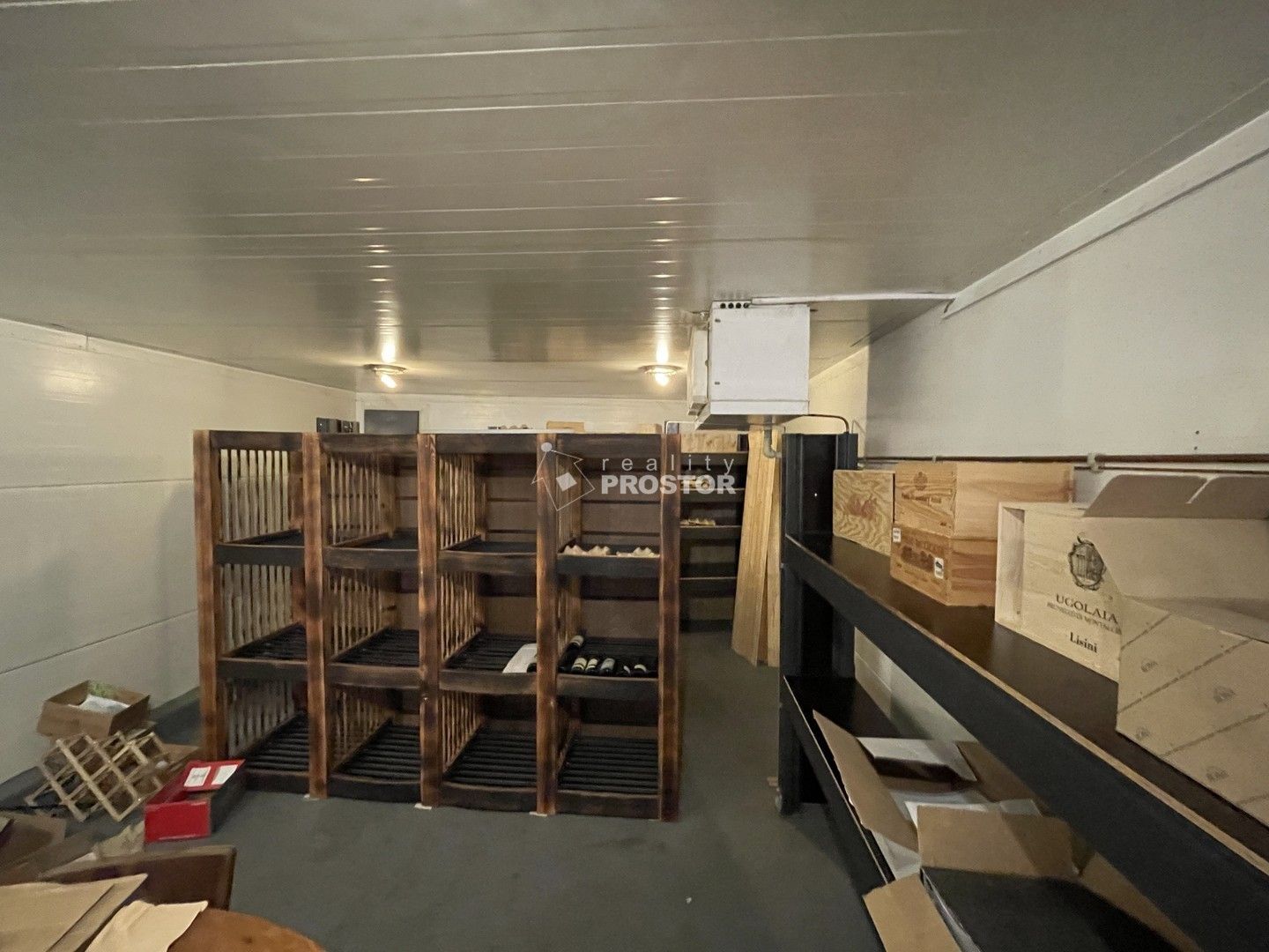 Pronájem komerčního prostoru 43 m² - foto 1