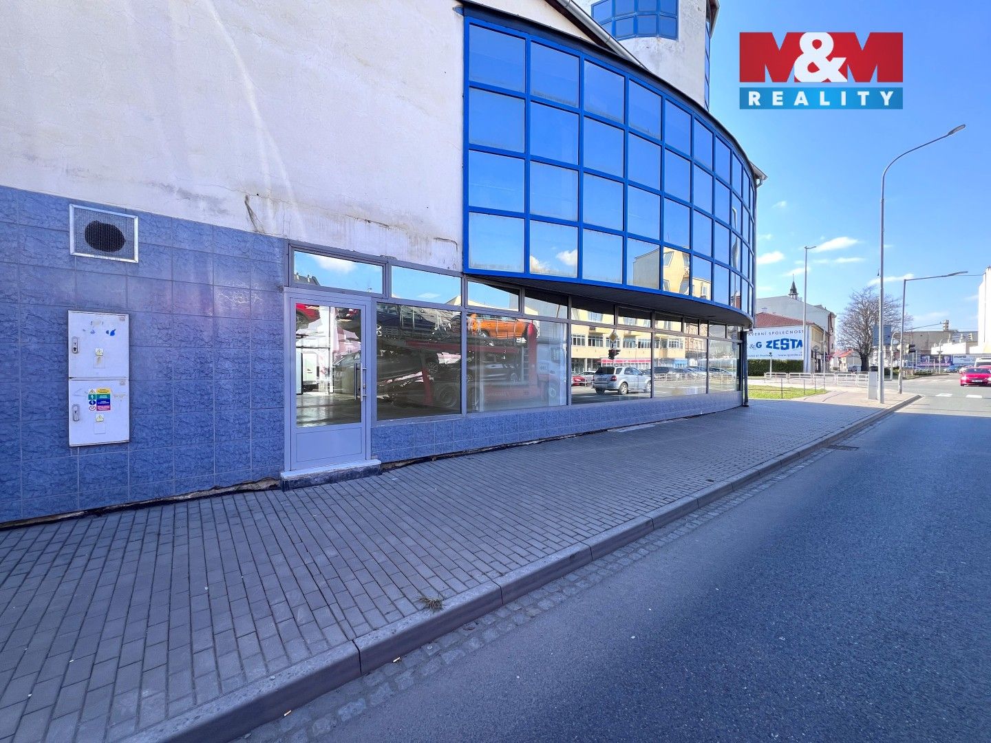 Pronájem komerčního prostoru 210 m² - foto 7