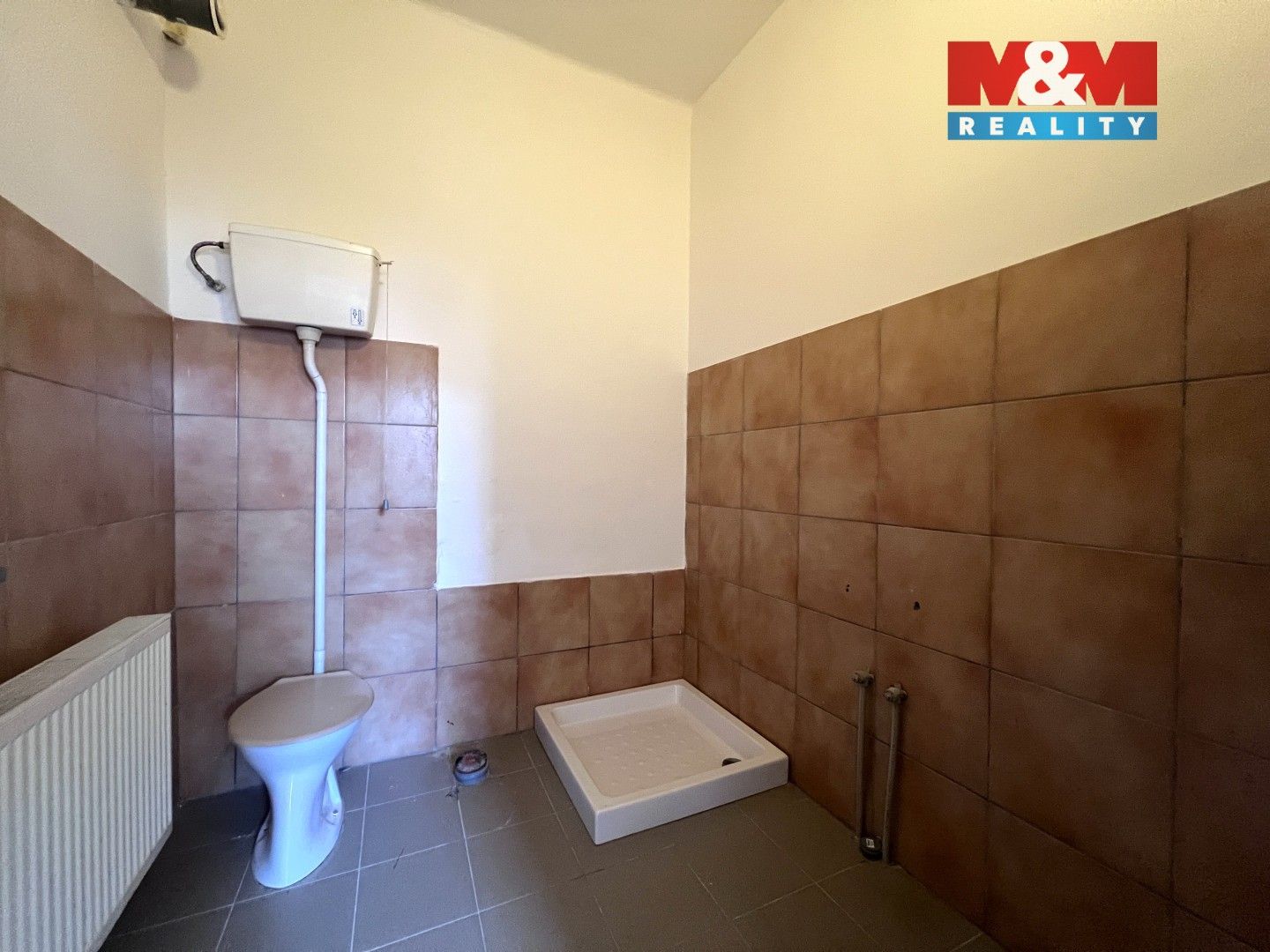 Pronájem komerčního prostoru 210 m² - foto 19