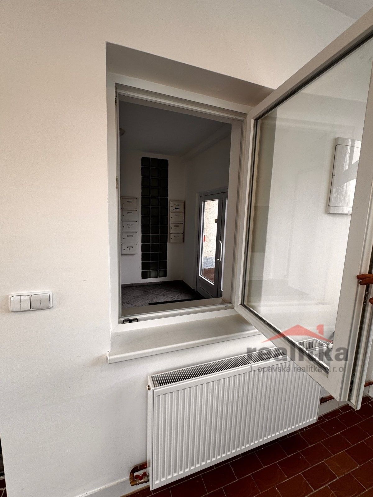 Pronájem komerčního prostoru 23 m² - foto 18