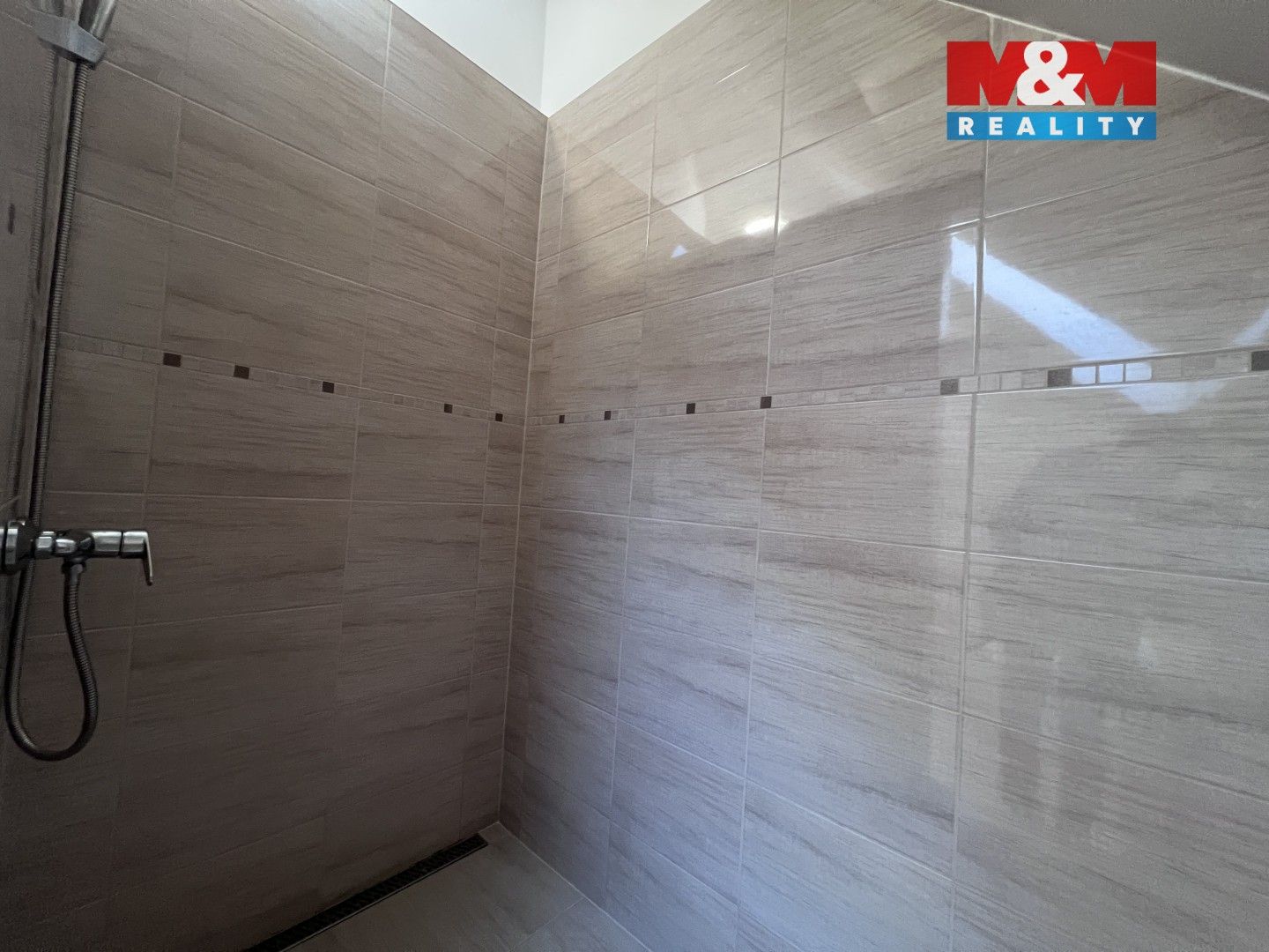 Pronájem komerčního prostoru 42 m² - foto 7