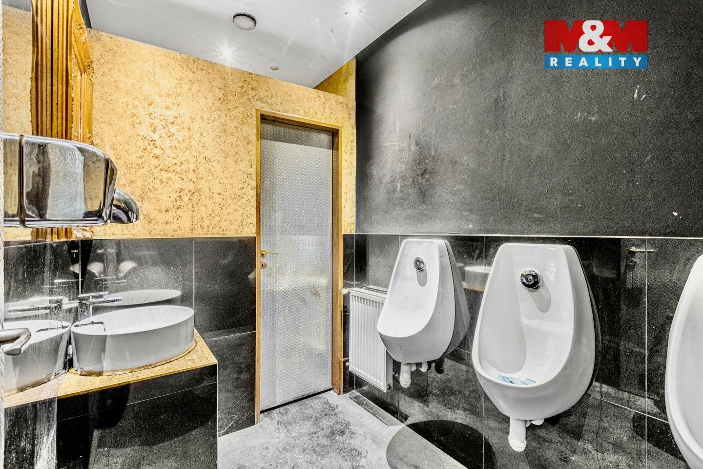 Pronájem komerčního prostoru 289 m² - foto 22