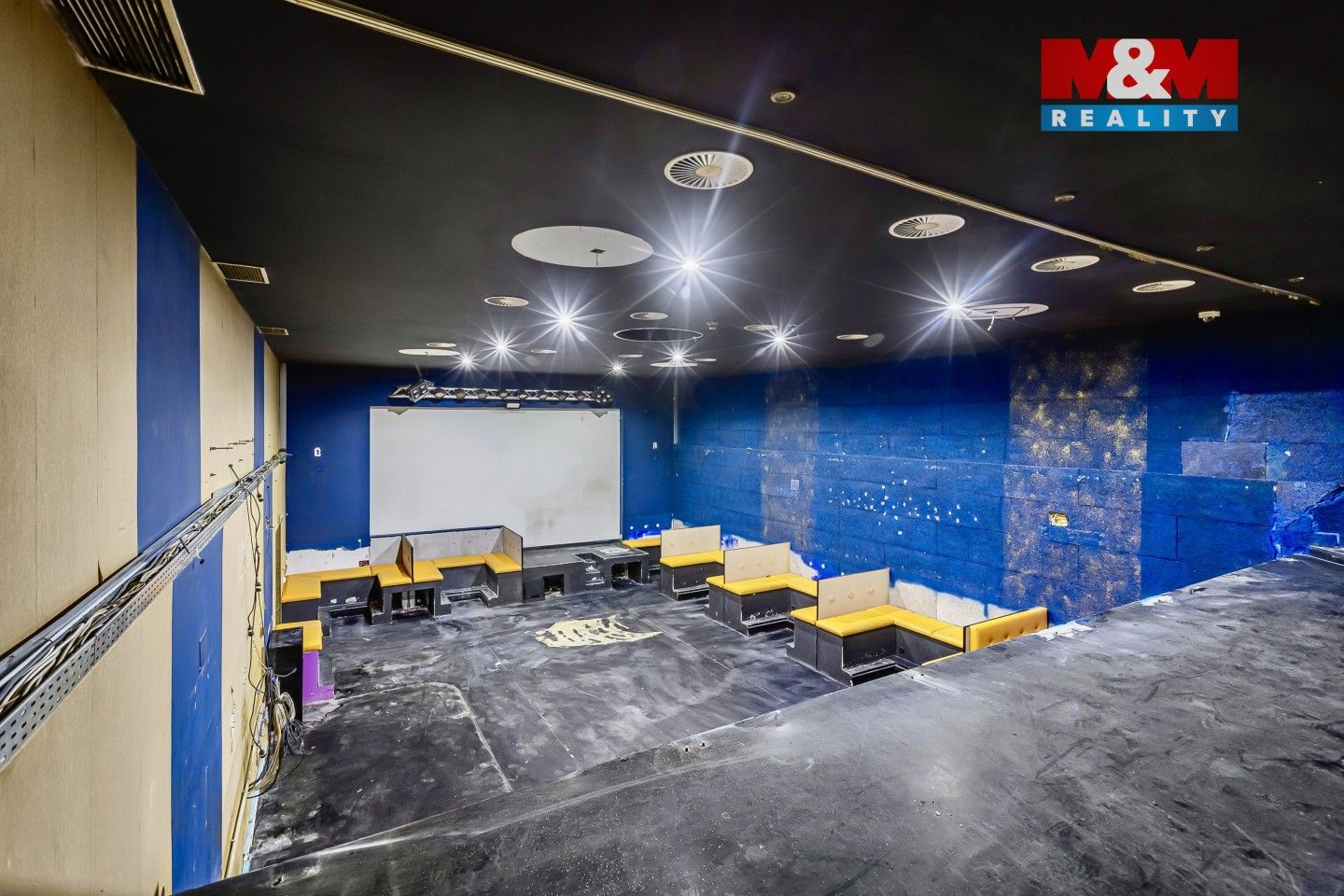 Pronájem komerčního prostoru 289 m² - foto 18