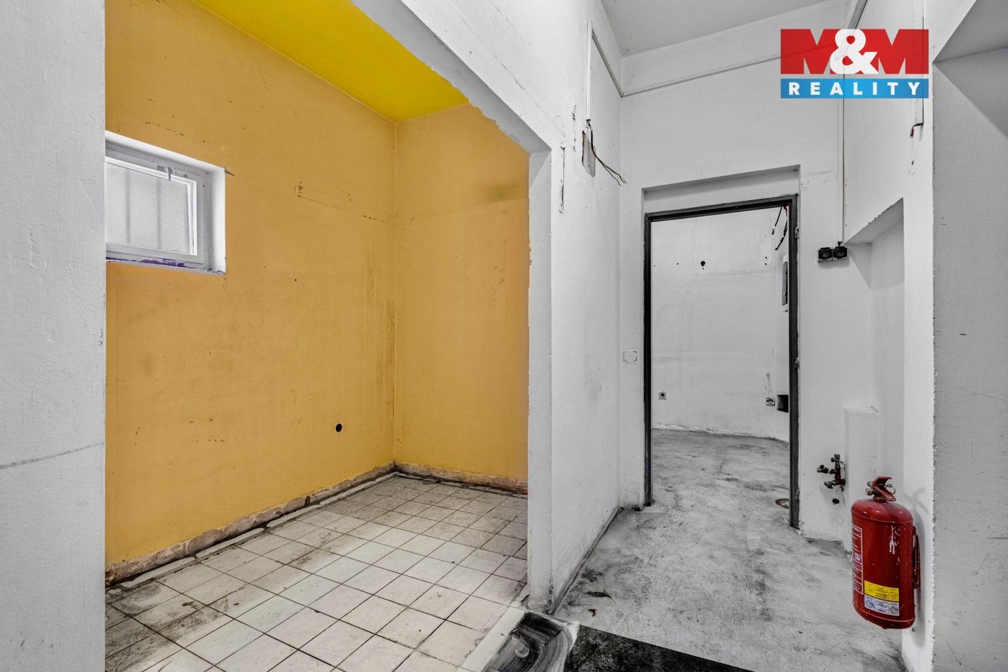 Pronájem komerčního prostoru 289 m² - foto 26