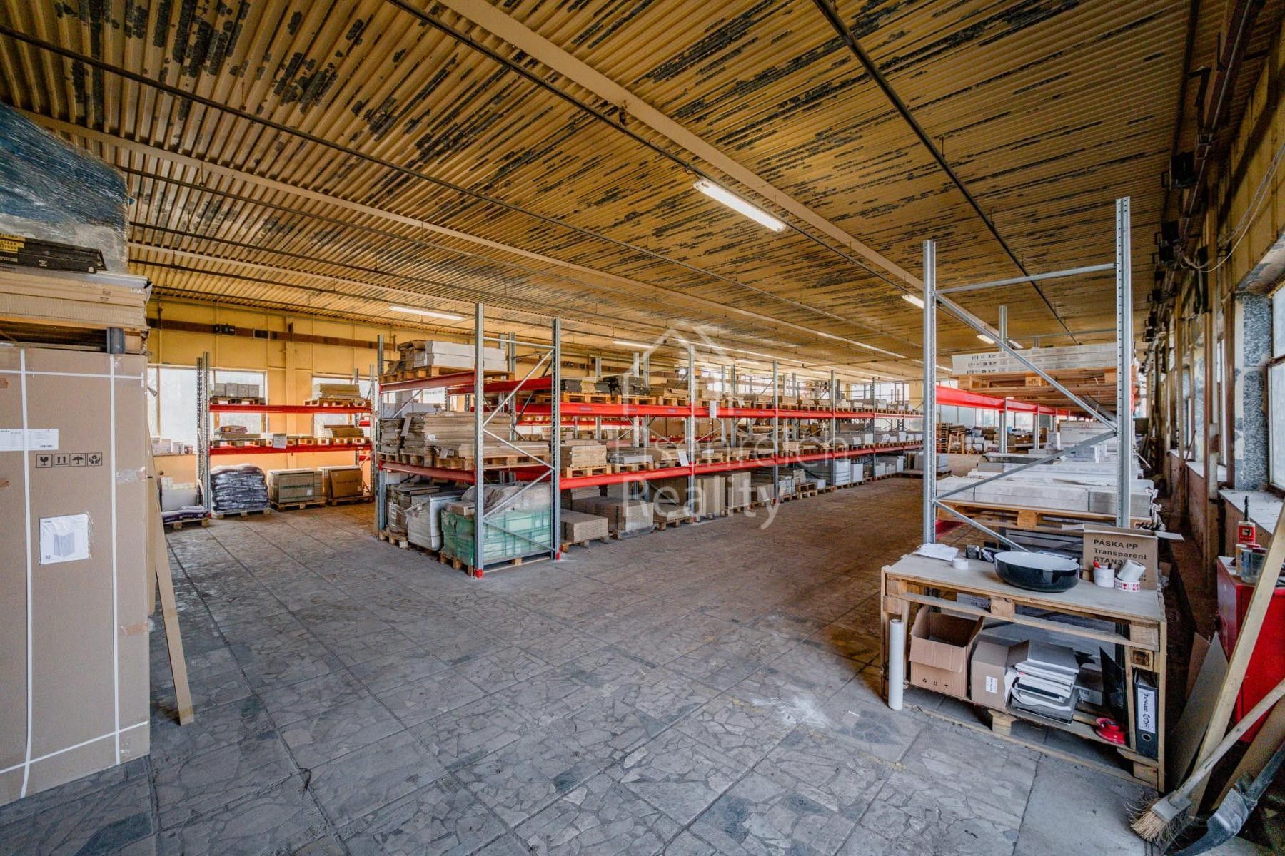 Prodej komerčního prostoru 1160 m² - foto 7