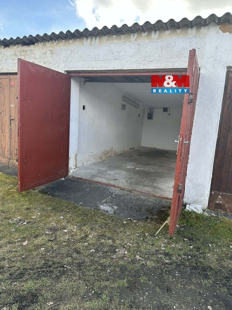 Prodej nemovitosti 14 m² - foto 1